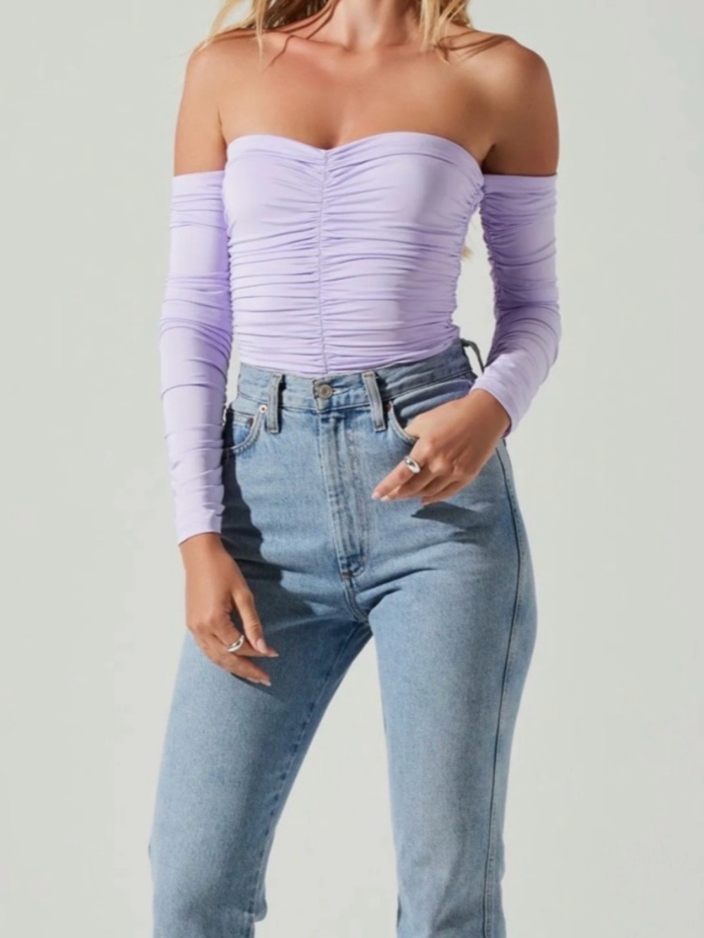 Astr Ruched Off-Shoulder Long Sleeve Bodysuit - Lilac